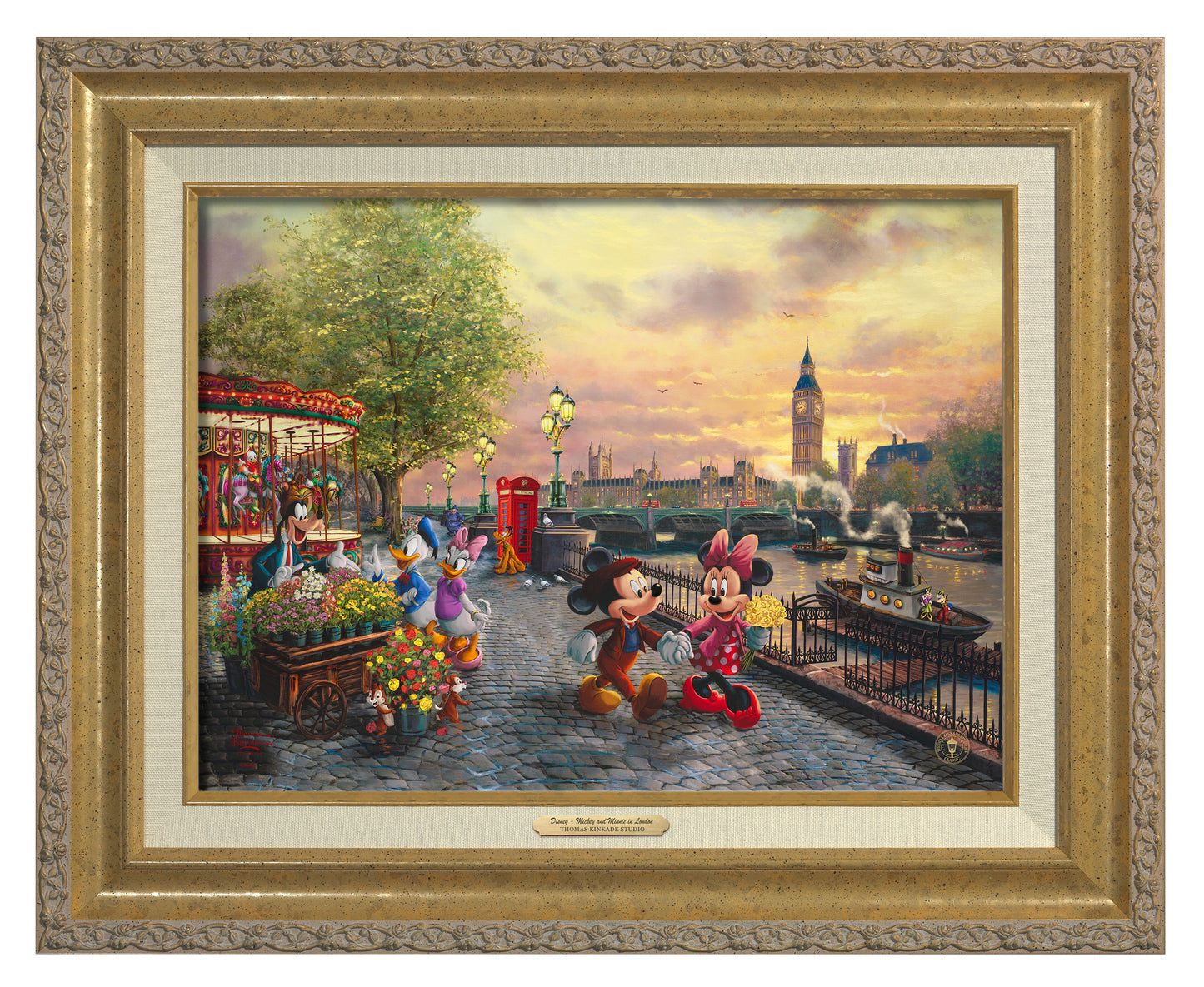 CLF_Disney_MickeyAndMinnieInLondon_151753_12x16_Framed_Gold.jpg