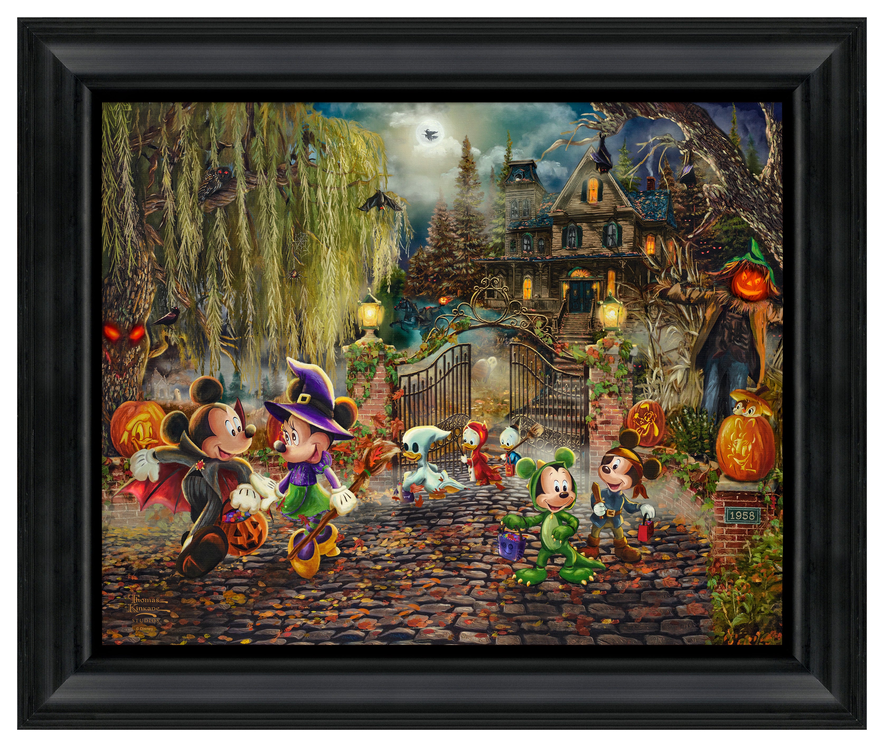 Disney Mickey and Minnie Halloween Fun - 16