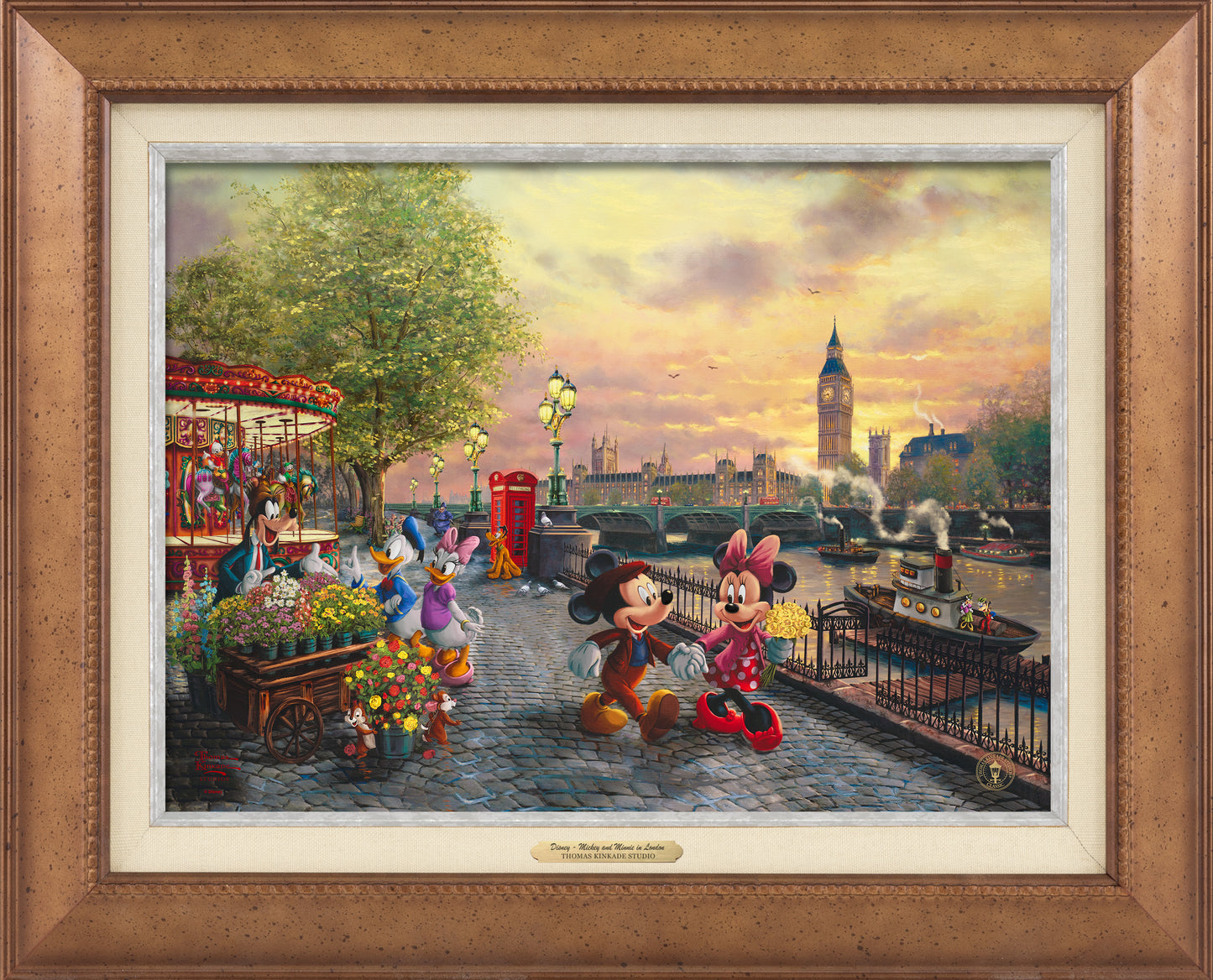 Disney Mickey and Minnie in London - Canvas Classics